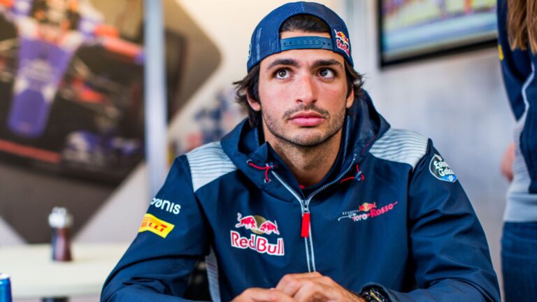 Carlos Sainz: The Smooth Operator of F1