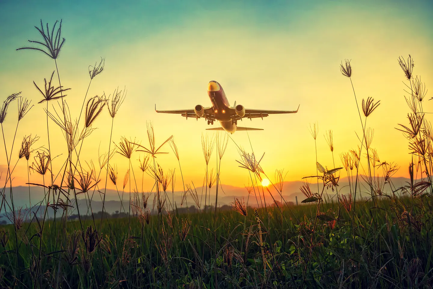 plane-flight-sky-travel-aircraft-sunset-1575625-pxhere.com