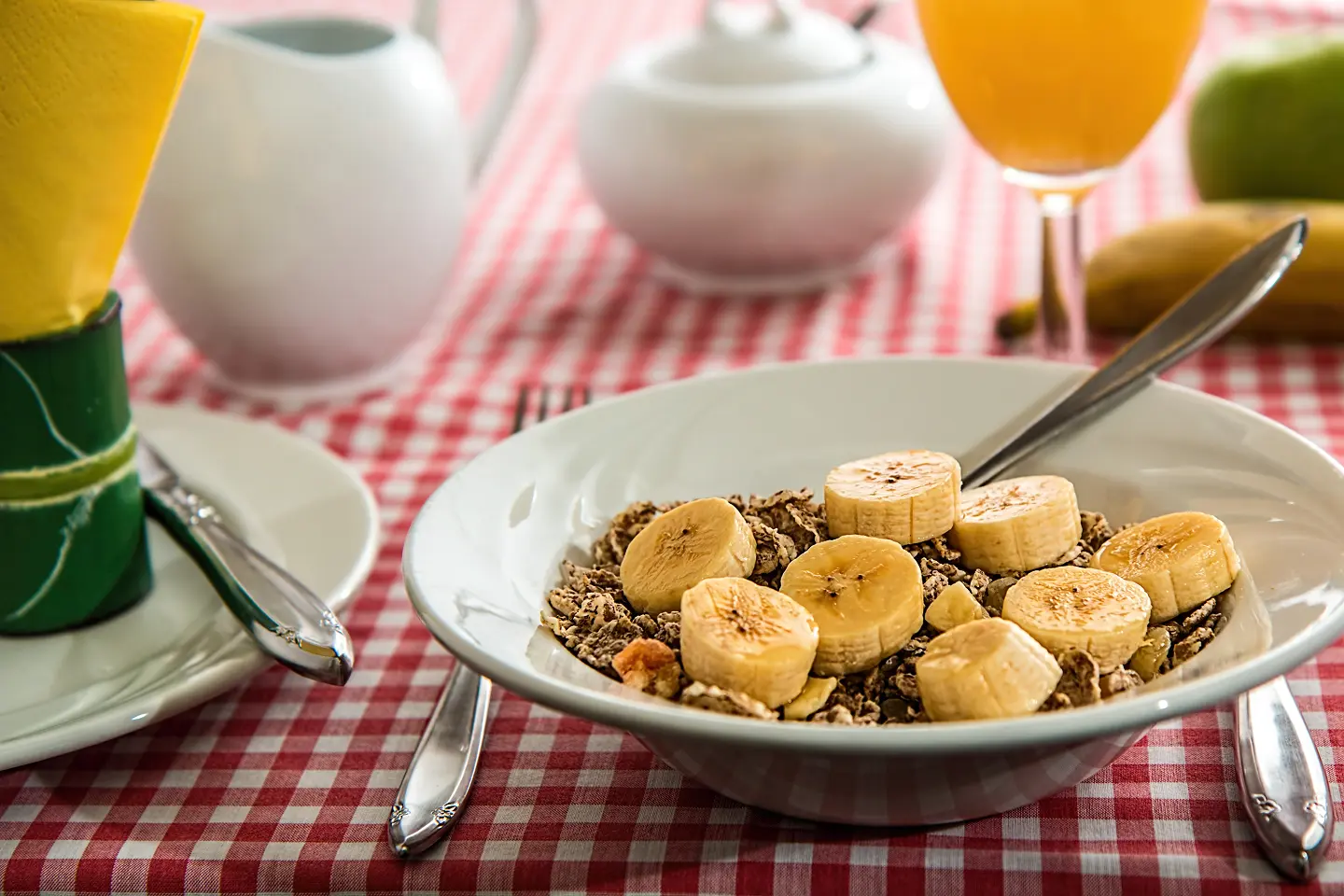 table-plant-grain-fruit-morning-bowl-701015-pxhere.com