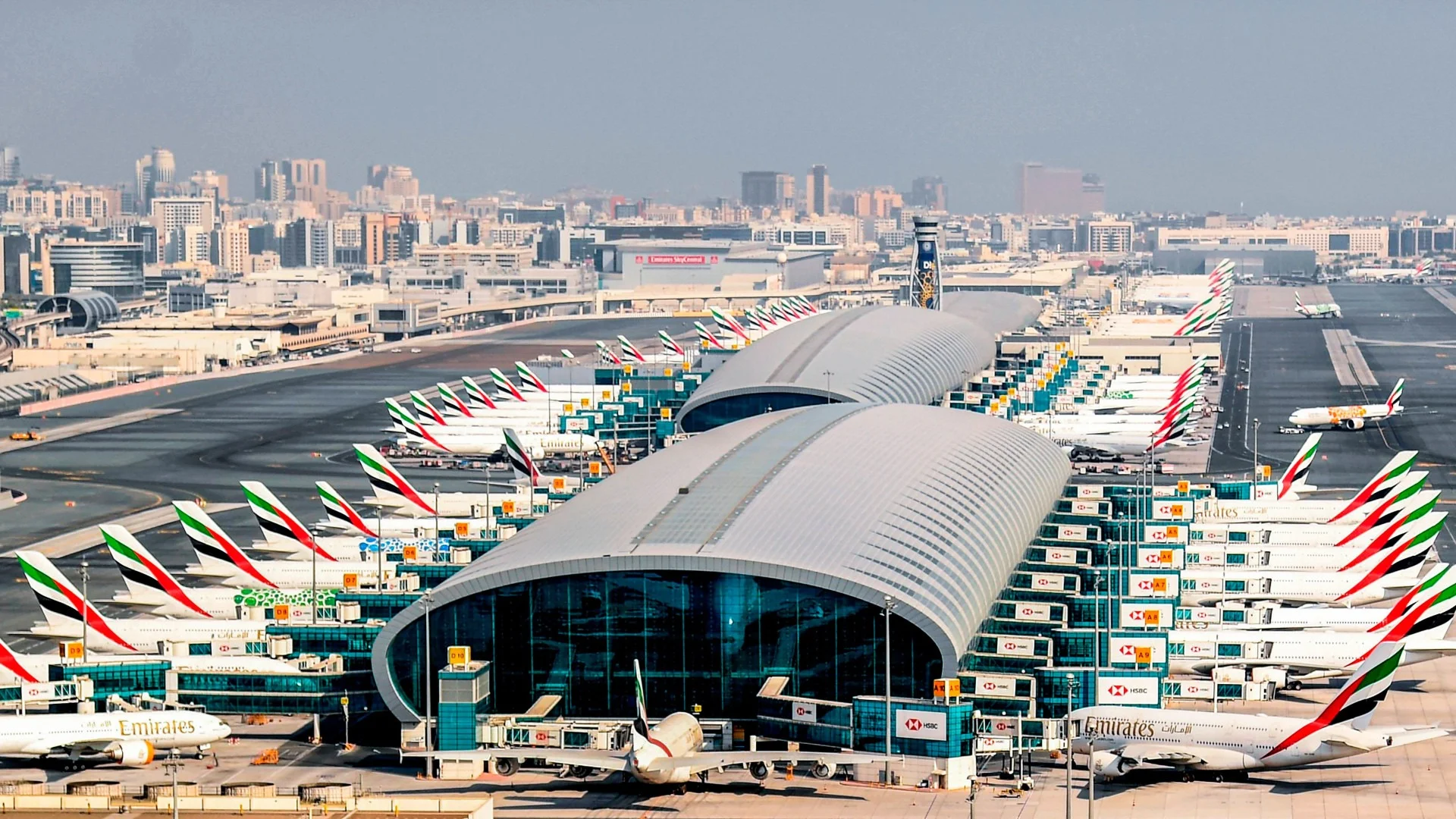 Dubai has announced a $35-billion project to transform Al Maktoum International Airport, the emirate’s second-largest airfield, into the world’s largest airport.