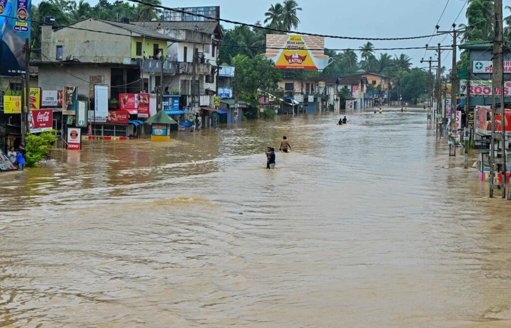 Sri Lanka in danger due to heavy floods