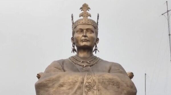 Ayodhya celebrates the inauguration of the bronze statue of Queen Heo Hwang-ok