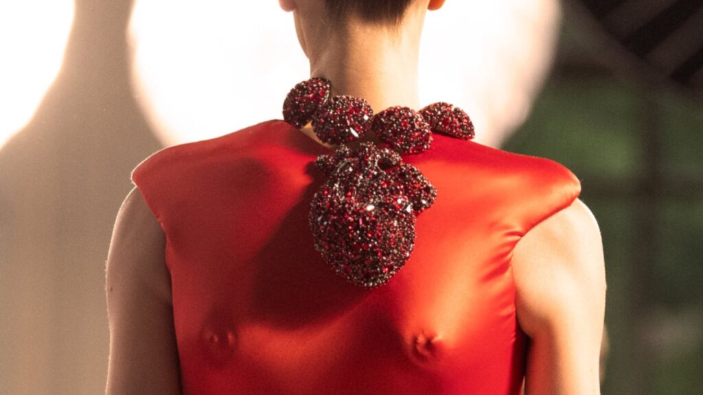 Beating heart necklace