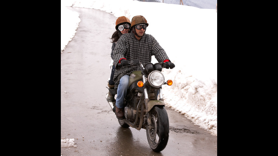 MV5BMTM5NDMwNjY2M15BMl5BanBnXkFtZTcwOTY2ODQwNw@@._V1_-2