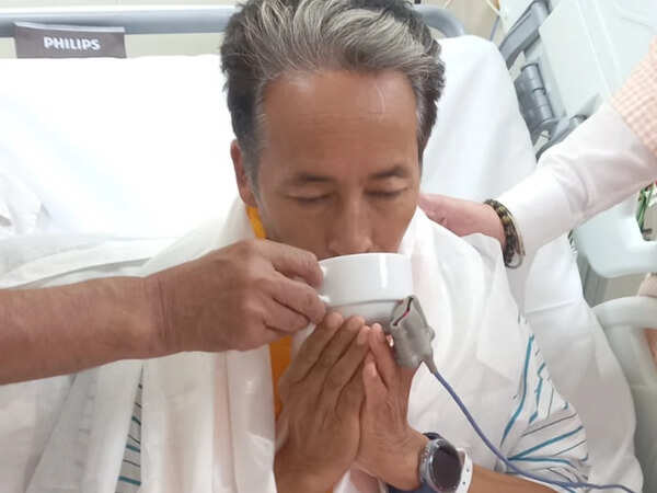 Sonam Wangchuk breaks his 26-day hunger strike.