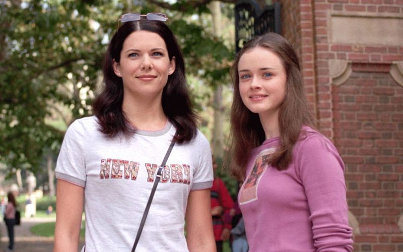 gilmore-girls-comebackidc72efaaebcosmopolitanw1200rmsk-r7eiysg8x7yco2zfdraq8tel8d20mdaucdd3owxy88.jpeg